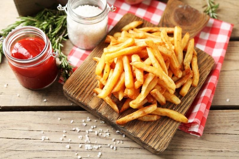 Картофель фри как в «Макдоналдсе», пошаговый рецепт на ккал, фото, ингредиенты - Едим Дома