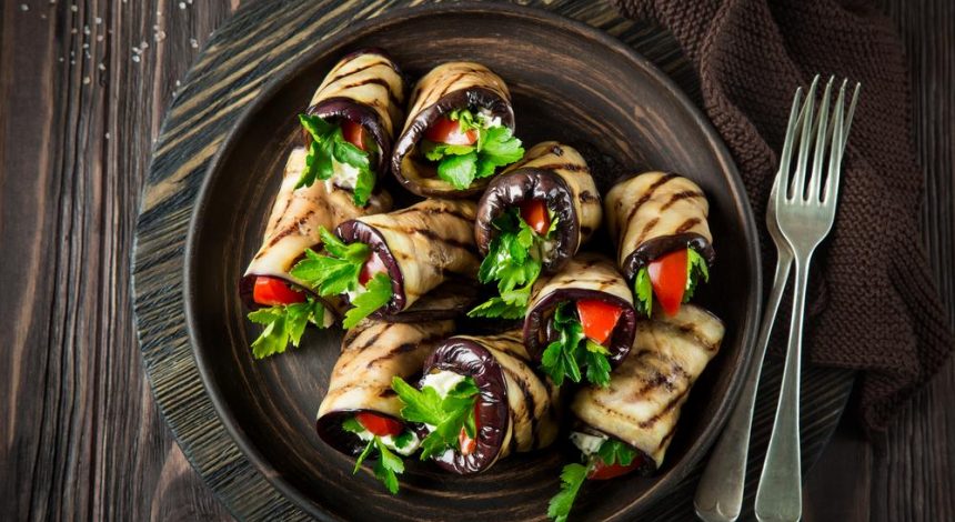 "Тещин язык" из баклажанов: самая вкусная овощная закуска