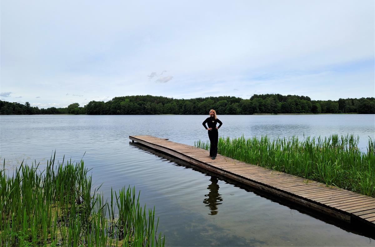 Озеро Гальве – самое большое из 200 тракайских озер / фото Марина Григоренко