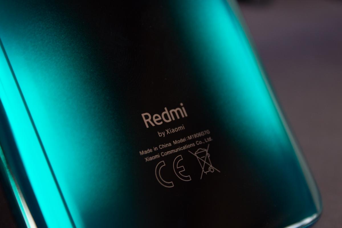Xiaomi 6 вересня представить ультрабюджетний смартфон Redmi A1 / фото ua.depositphotos.com Xiaomi 6 вересня представить ультрабюджетний смартфон Redmi A1 / фото ua.depositphotos.com
