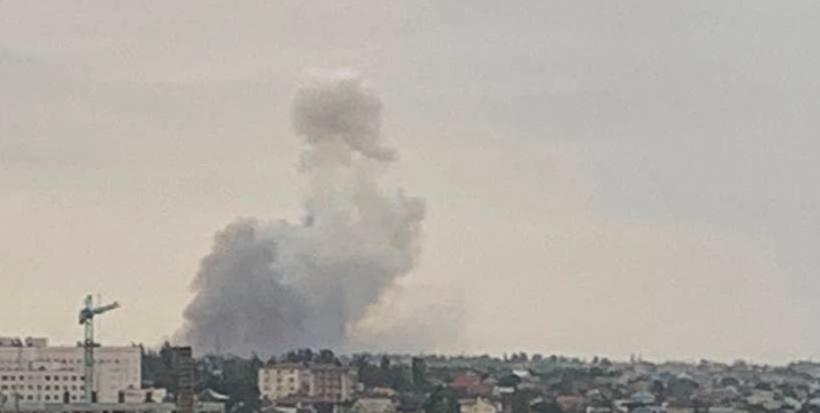 ВСУ попали по Антоновскому железнодорожному мосту / соцсети ВСУ попали по Антоновскому железнодорожному мосту / соцсети