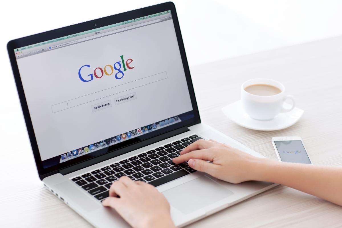 Google рекомендует срочно обновить браузер Chrome / фото ua.depositphotos.com