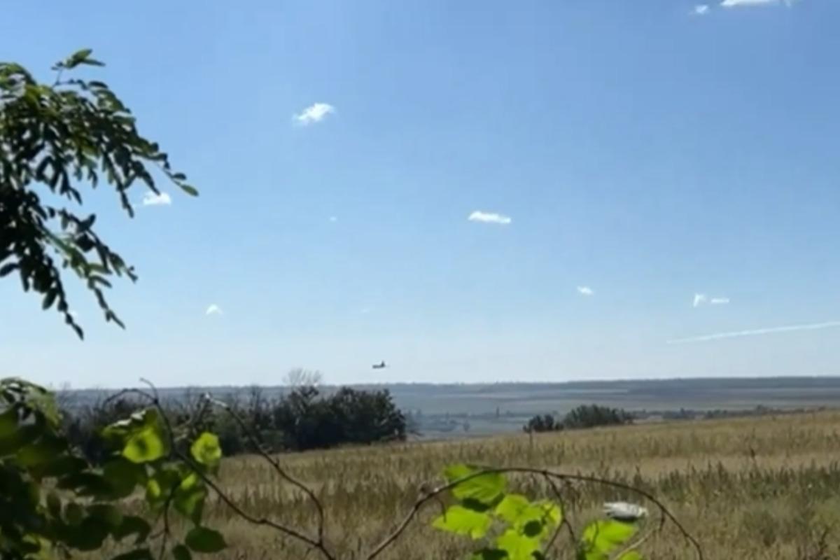 В Україні ліквідували два ворожих літаки Су-25 / скріншот В Україні ліквідували два ворожих літаки Су-25 / скріншот