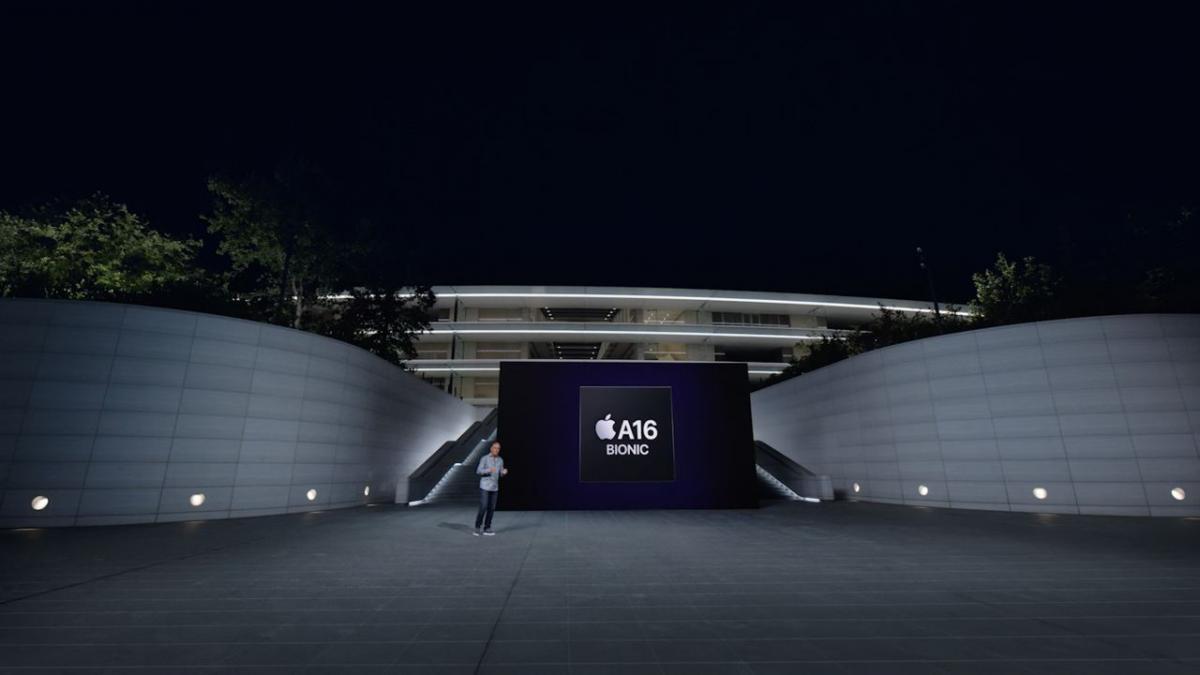Apple провела осінню презентацію 2022 року (подію завершено) Apple провела осінню презентацію 2022 року (подію завершено)