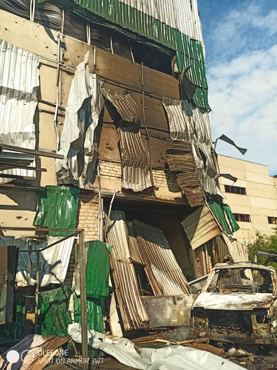 Росія поливає вогнем Харків - є жертви та поранені (фото)