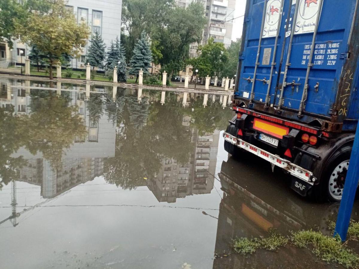 Негода в Одесі / фото з соцмереж Негода в Одесі / фото з соцмереж