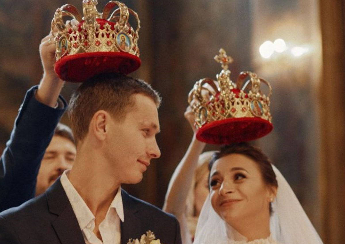 Ілона Гвоздьова обвінчалася з чоловіком / фото viva Ілона Гвоздьова обвінчалася з чоловіком / фото viva