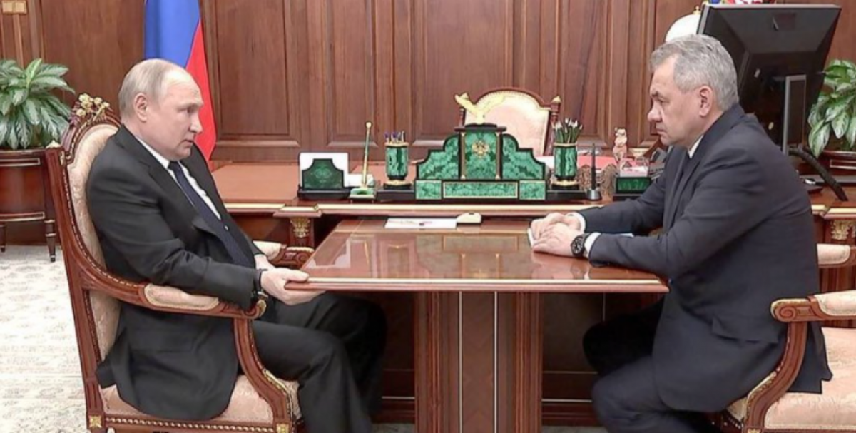 "Присіли на склянку і втягнулися": Путін стурбований через алкоголізм серед чиновників / скріншот