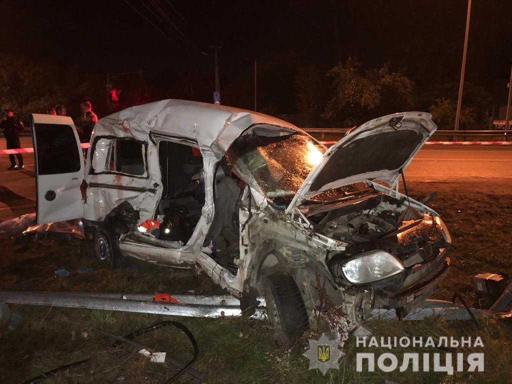 Авария во Львовской области унесла жизни четырех человек / фото lv.npu.gov.ua