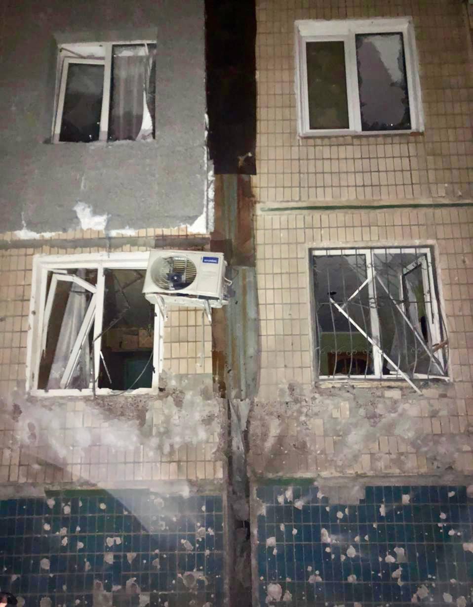 Россияне ударили по жилым кварталам в Днепропетровской области / фото t.me/dnipropetrovskaODA