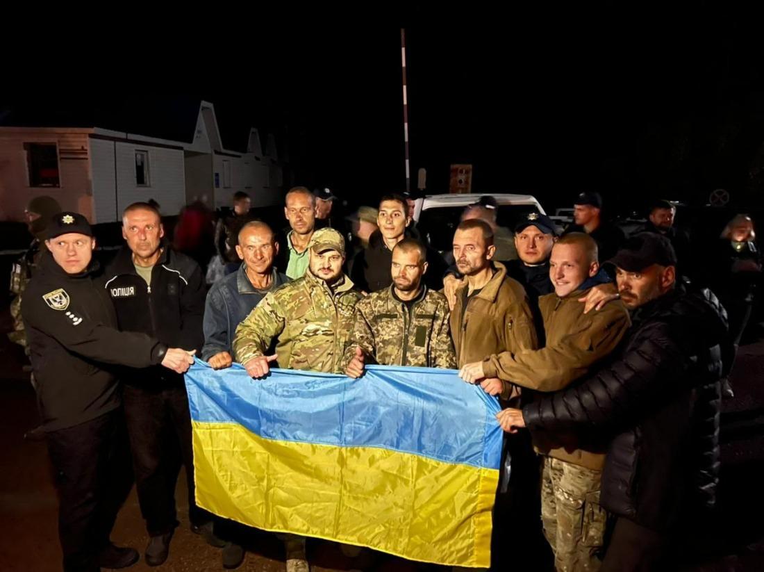Украина освободила более 200 защитников в результате обмена \ фото МВД