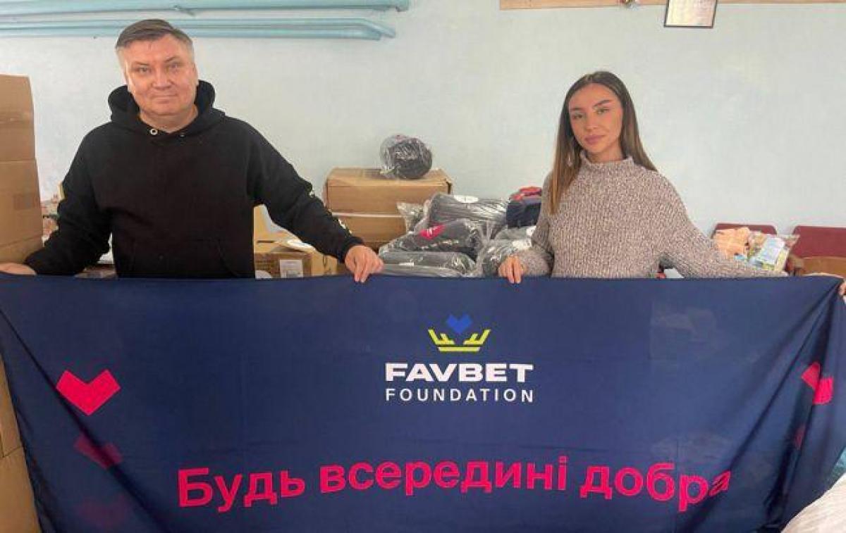 Favbet provided the displaced people with basic necessities / photo press service