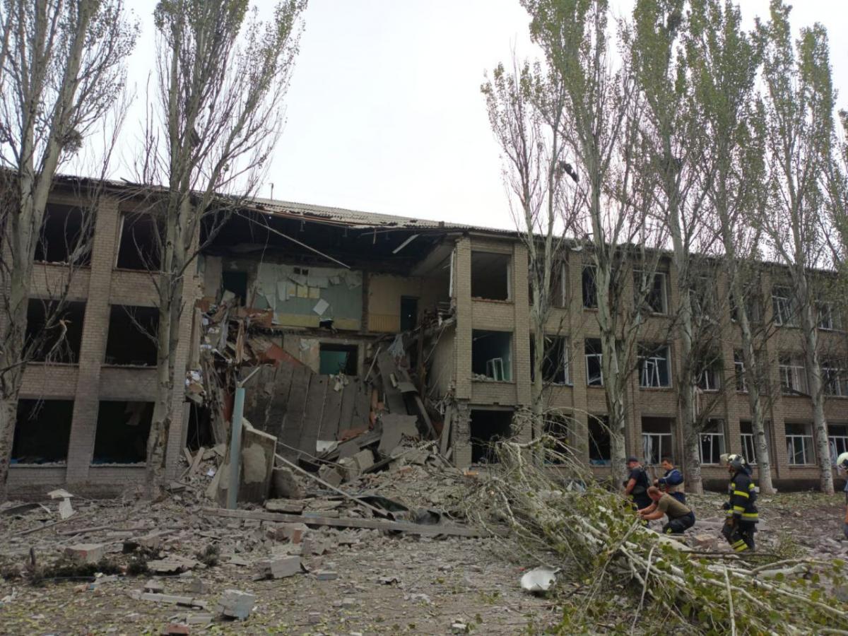 В хранилище школы в то время находилось 12 человек / фото t.me/pavlokyrylenko_donoda