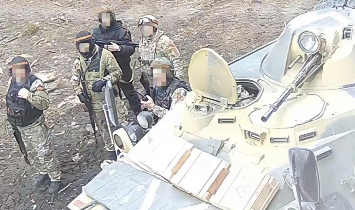 Расстреливали авто с жителями Гостомеля: российским извергам объявлено подозрение Расстреливали авто с жителями Гостомеля: российским извергам объявлено подозрение