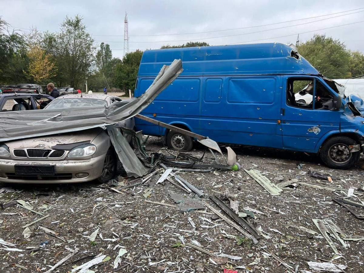 Росія завдала ракетних ударів по колоні цивільних у Запоріжжі / фото t.me/eto_zp Росія завдала ракетних ударів по колоні цивільних у Запоріжжі / фото t.me/eto_zp