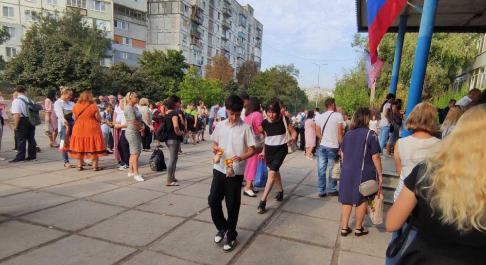 В оккупированном Мариуполе начинаются протесты — УНИАН - Vimarsana News