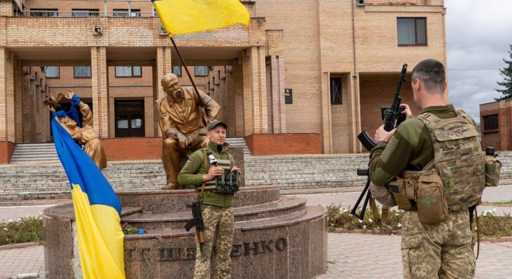 Балаклея на Харьковщине оправляется от российской оккупации (фоторепортаж) - Vimarsana News