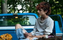 Тімоті Шаламе в провокаційному червоному вбранні представив фільм про закоханих канібалів