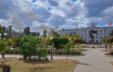 В окупованому Бердянську пролунав вибух: над містом видно стовп чорного диму - ЗМІ