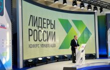 Стало відомо, скільки Кремль платить своїм ставленикам на окупованих територіях