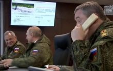 Путін під час поїздки на Далекий Схід намагався жартувати і усміхатися, але видала одна деталь