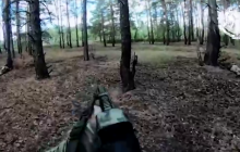 Українські спецпризначенці у ближньому бою знищили автомобіль із окупантами (відео)