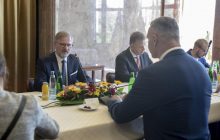 Кличко обговорив з прем'єром Чехії підтримку України у гуманітарній, економічній та військовій сферах