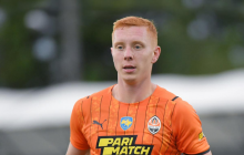 Чемпион мира по футболу отреагировал на российский флаг в Берлине нецензурной бранью