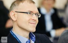 "Жінки, які витрачають гроші чоловіків": гендиректор Yakaboo поплатився посадою через сексистський жарт (відео)