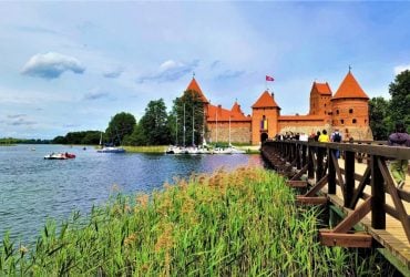 Затишний Тракай: стародавнє місто-фортеця посеред озер в 30 хвилинах від Вільнюса