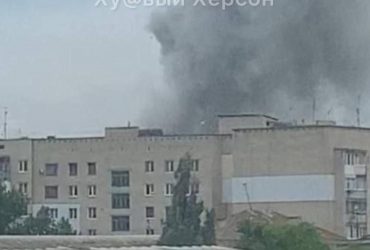 В оккупированном Херсоне прогремели взрывы: уничтожена база оккупантов (видео)