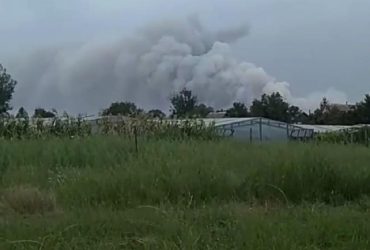 Поряд із Олешками на Херсонщині детонує склад росіян із боєкомплектом