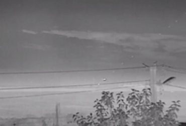 З'явилося відео роботи російських РСЗВ з території Запорізької АЕС