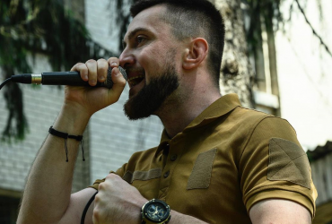 Артист и боец ВСУ Ярмак: Артисты-мужчины, сбежавшие из Украины во время войны, всегда были шутами