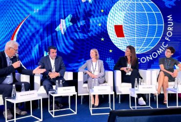 Учасники східноєвропейського Давосу у Карпачі: Україна має зупинити відтік мізків, щоб не повернутись у 90-ті