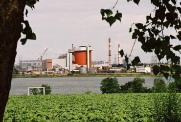 Південноукраїнська АЕС аварійно зупинена: стала відома причина