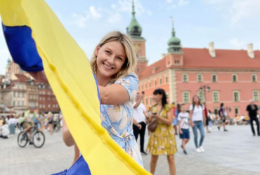 Відома українська актриса розридалася після звільнення рідного міста (фото)