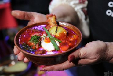 В Україні обвалилися ціни на овочі з борщового набору: що віддають за копійки