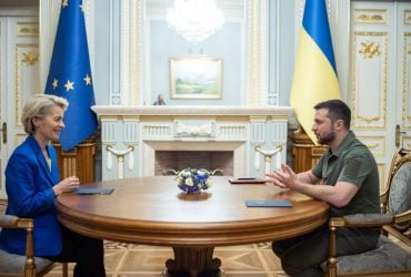 Глава Єврокомісії запевнила, що ЄС не відступиться, хоча підтримка України коштує дорого