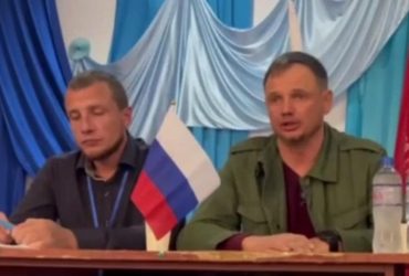 Херсонський колаборант Стремоусов вселяв дітям ідеї русского міра: ті реготали (відео)