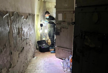 Поліція оприлюднила фотографії з катівні в Ізюмі