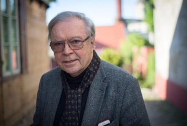 Відомий польський режисер прихистив у себе вдома шість сімей з України