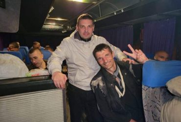 Не вистачає 4-х сантиметрів кістки: журналіст показала фото звільненого з полону азовця