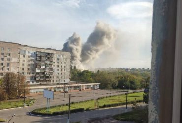 На окупованій Луганщині підпалили виборчу дільницю і влучили по казармах РФ - Гайдай