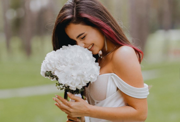 Фанат намагався зірвати весілля Ані Трінчер: Я кохав тебе (відео)