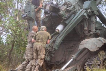 Прилетело в ряд районов сосредоточения россиян, сбиты 2 железные птички - Генштаб ВСУ