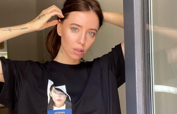 Надя Дорофєєва показала фото зі шкільних часів: "Вже тоді була красунею"