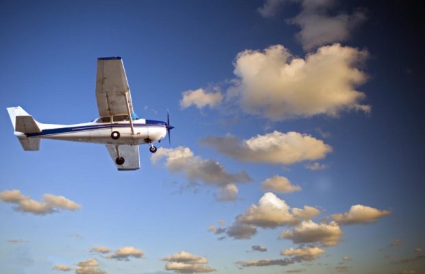 В сети разошлась история о муже-эгоисте, который пожалел жене денег на авиабилет