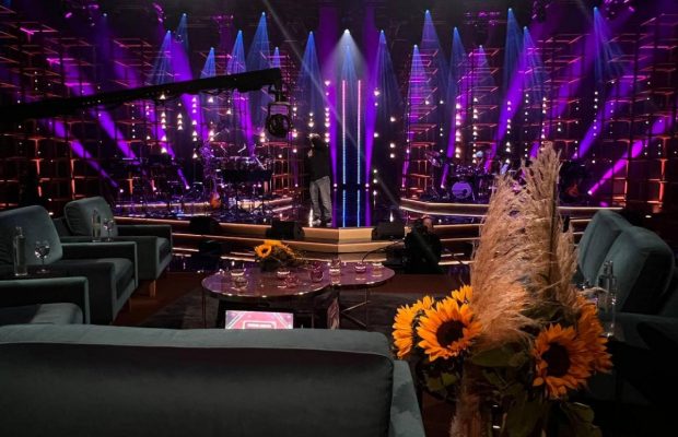 Колаборації воєнного часу: у Фінляндії завершилися зйомки українського епізоду найпопулярнішого шоу The song of my life