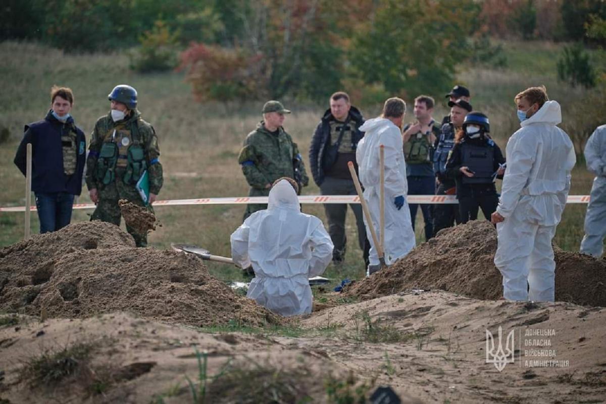 В Лимане пока известно о двух захоронениях / t.me/pavlokyrylenko_donoda В Лимане пока известно о двух захоронениях / t.me/pavlokyrylenko_donoda